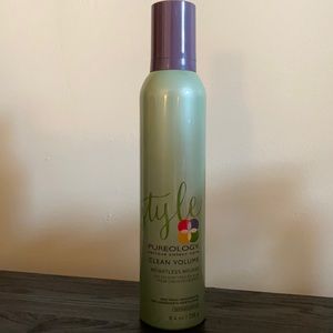 Pureology Weightless Mousse